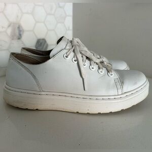 Dr. Martens Dante White Low‎ Top Sneakers Women’s Size 8. B13